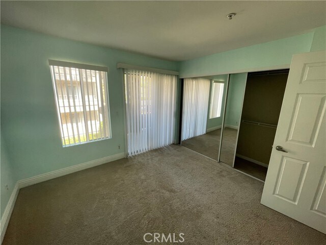 Building Photo - 1020 La Terraza Cir