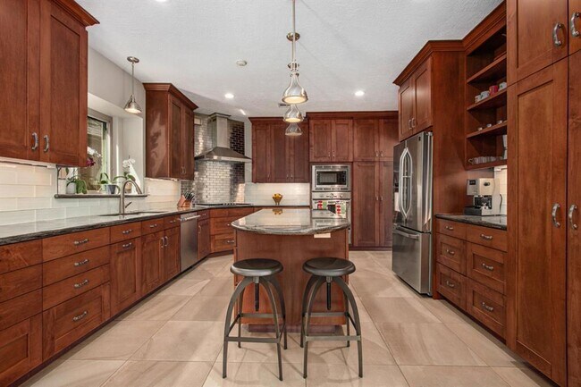 Building Photo - 807 Spear Point Cove