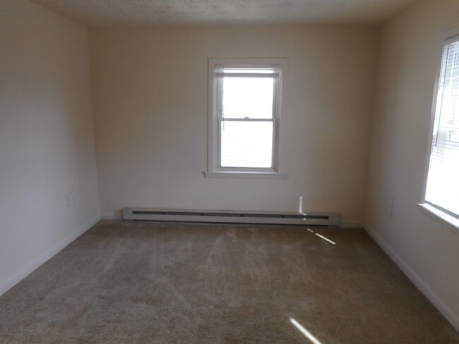 Building Photo - 606 Water St