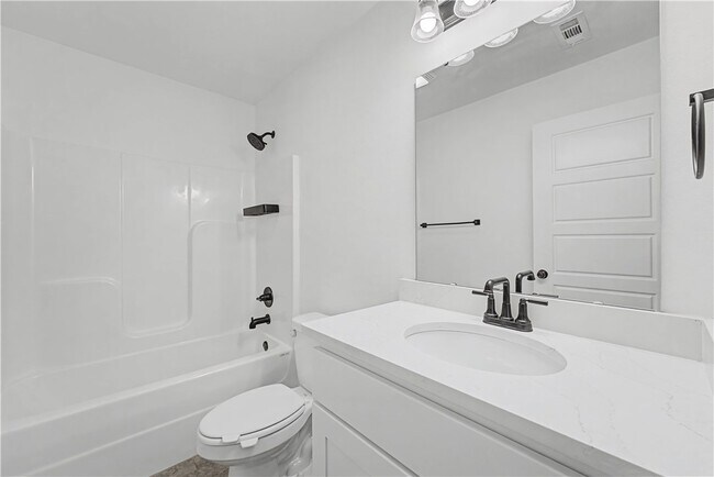 Building Photo - 5377 Clear Spgs Ave