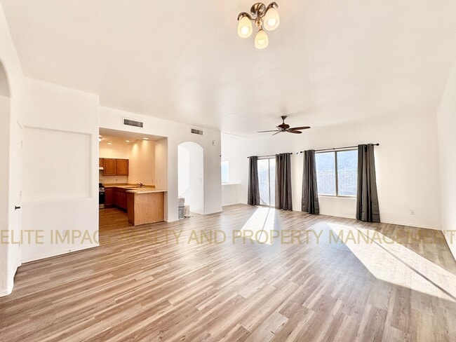 Building Photo - 4995 S Terrain Dr