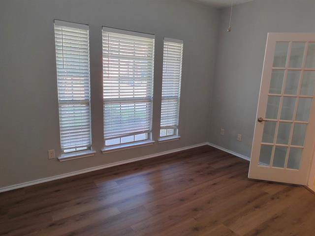 Building Photo - 516 Rustic Oak Ln