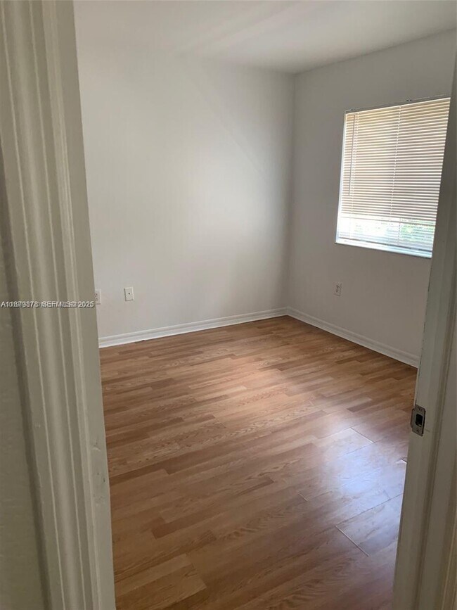 Building Photo - 26232 SW 135th Pl