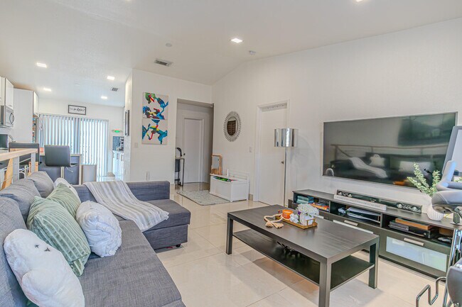 Building Photo - 7690 W 29th Way