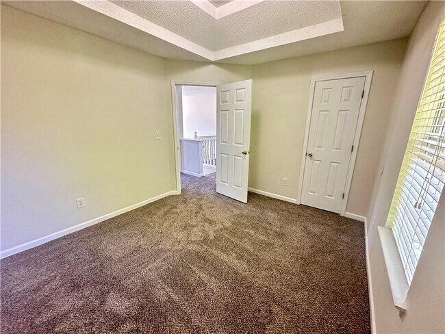 Building Photo - 3635 Spring Mesa Dr SW