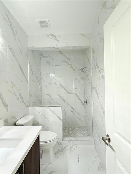 Building Photo - 3018 S K Center St