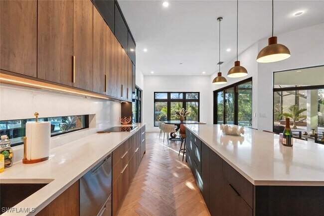 Building Photo - 27287 Tennessee St