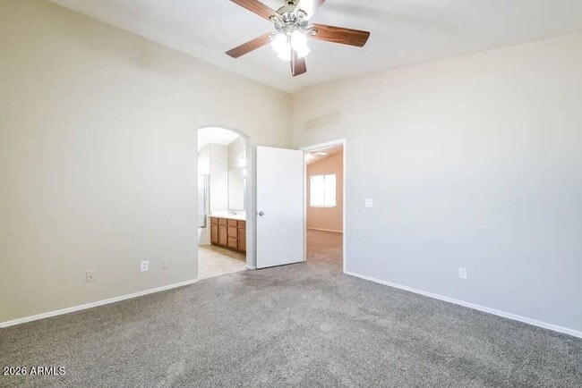 Building Photo - 40092 Calabria St