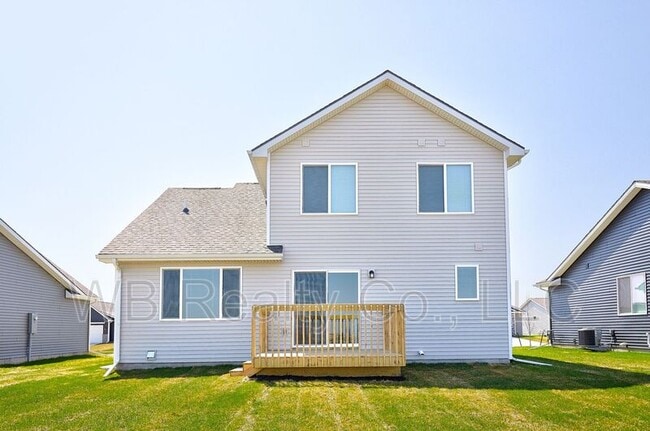 Building Photo - 1235 Locust St