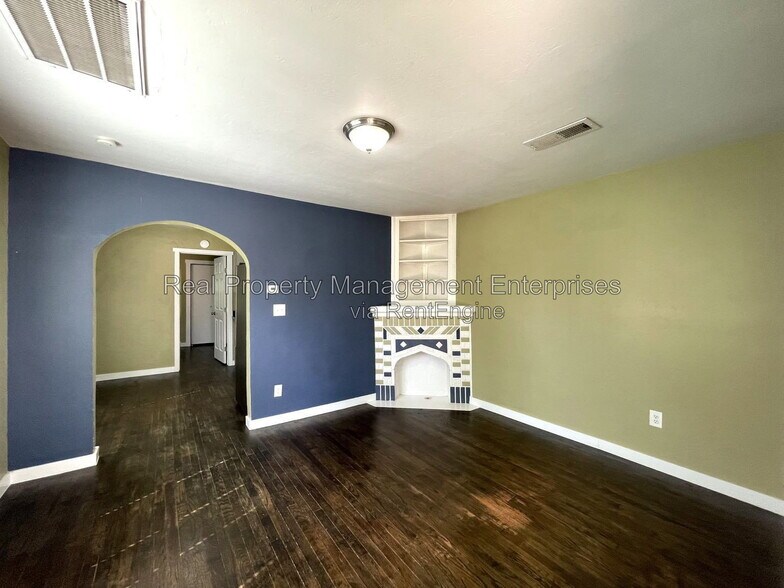 Building Photo - 1505 NW 46th St