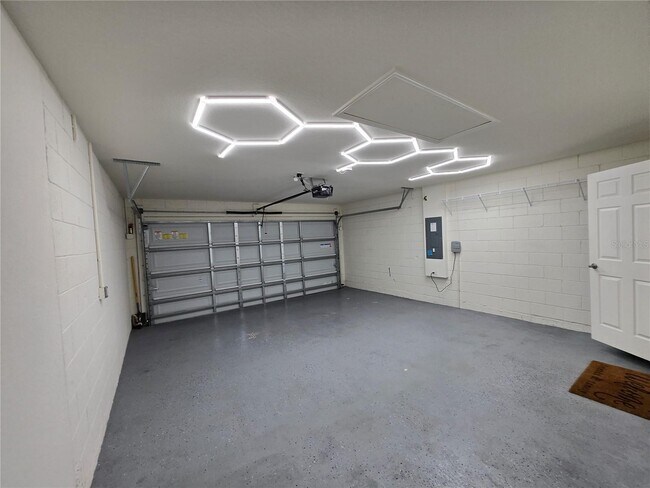 Building Photo - 1352 Mountain Flower Ln