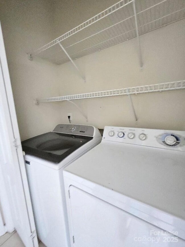 Building Photo - 15224 Coventry Ct Ln