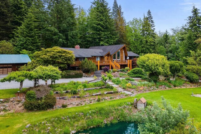 Building Photo - 7755 Cully Ln