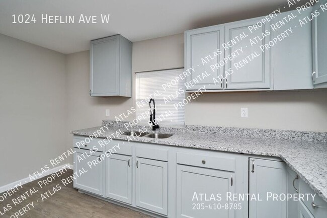 Building Photo - 1024 Heflin Ave W