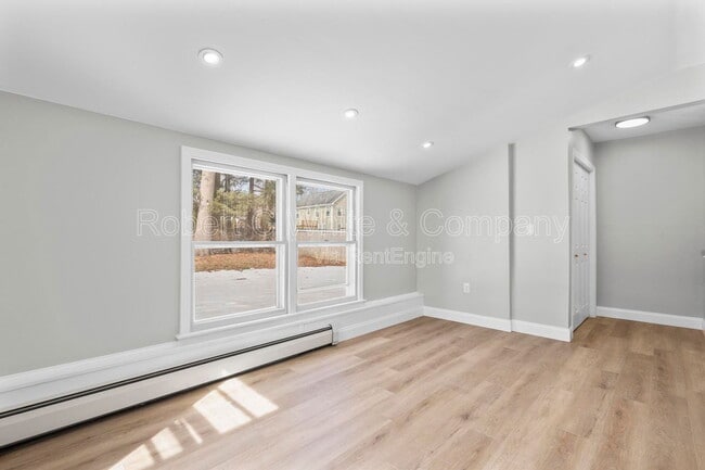 Building Photo - 19 Casper Ct