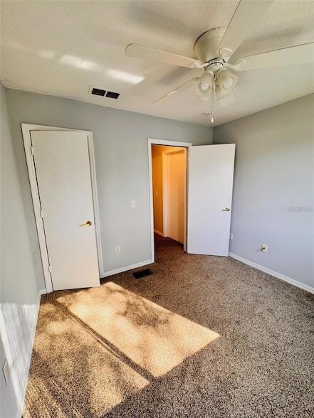 Building Photo - 722 Washington Palm Loop