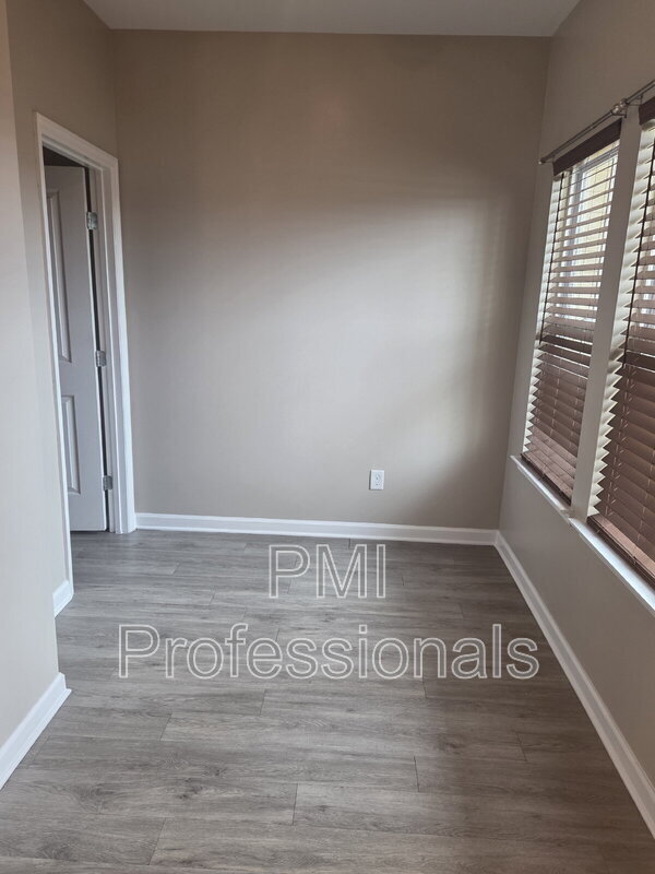 Building Photo - 4109 George Buchanan