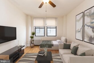 Building Photo - 1324 Locust St