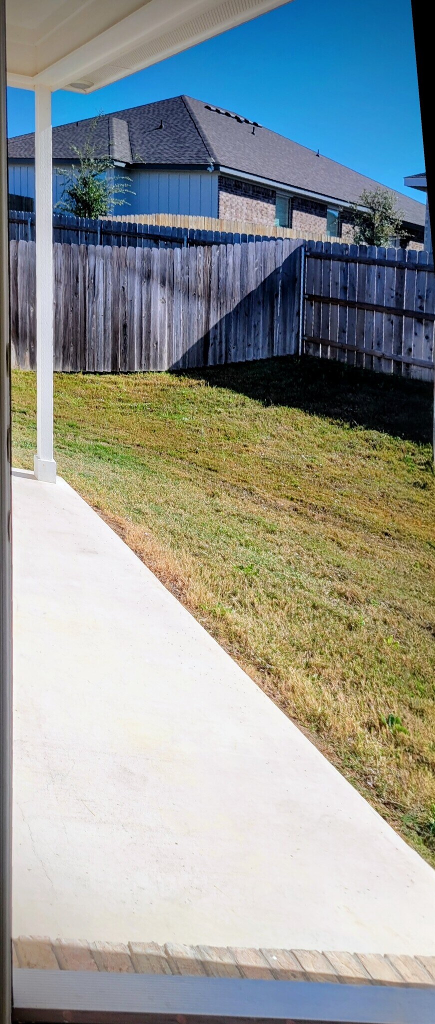 Building Photo - 5415 Rose Garden Loop