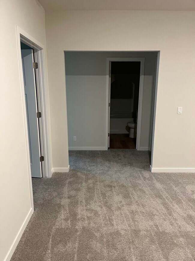 Building Photo - Brand-New Ranch in Papillion | 4BR + Finished Basement + Deck + All-Inclusive Amenities