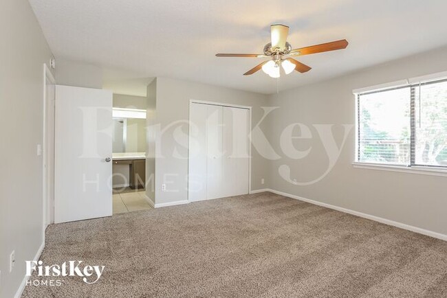 Building Photo - 1645 Ponderosa Pine Dr E