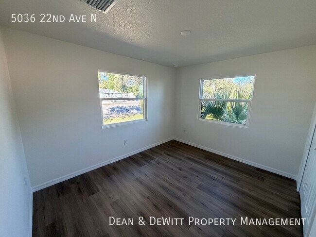 Building Photo - 5036 22nd Ave N