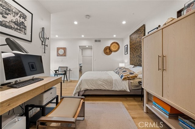 Building Photo - 3407 Huxley St