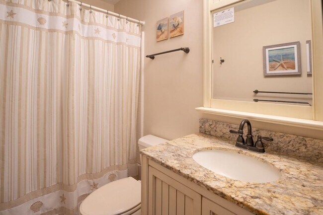 Building Photo - OCEANFRONT OFF-SEASON MONTHLY RENTAL - OCT...