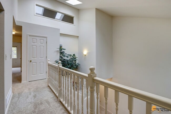 Building Photo - East Anchorage Condo with Fenced in Yard, ...