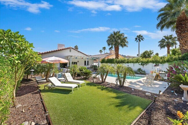 Building Photo - 52273 Avenida Madero