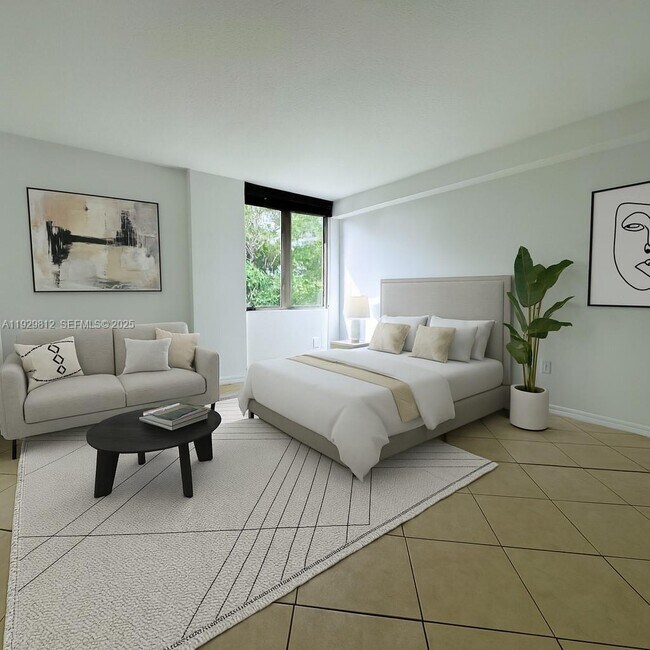 Building Photo - 2630 SW 28th St