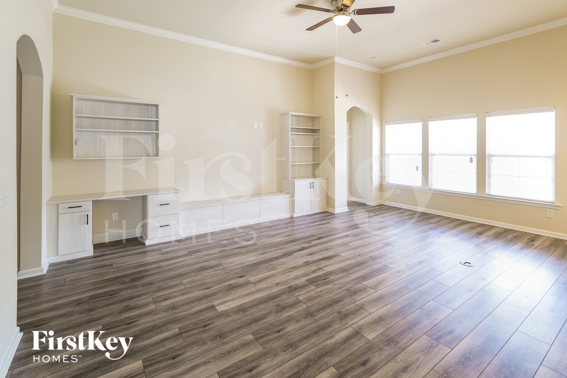 Building Photo - 117 Levis Song Ct