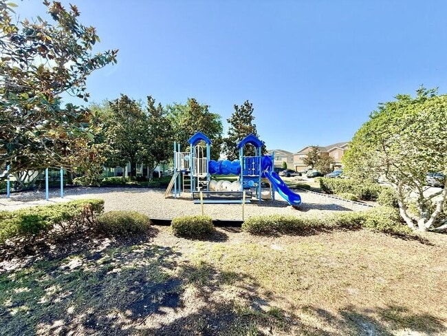 Building Photo - 4978 White Sanderling Ct
