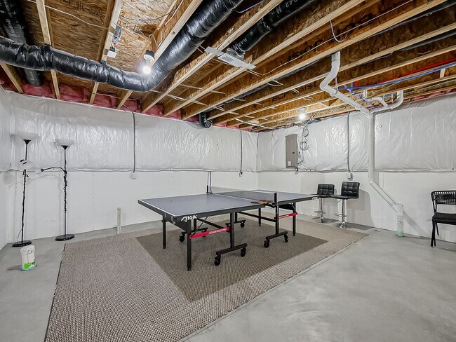 Building Photo - AVAILABLE NOW! Stunning South Lyon Home wi...