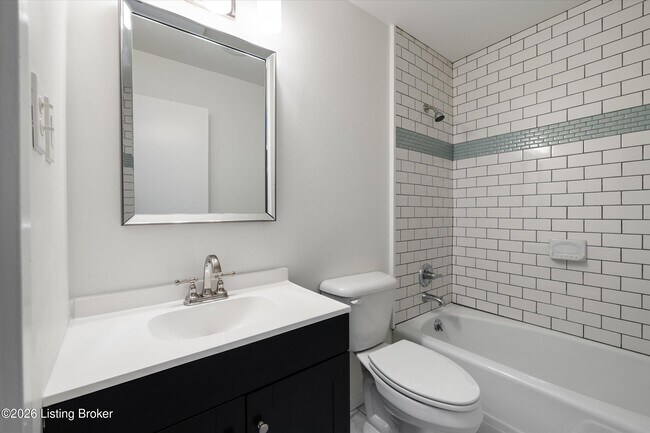 Building Photo - 1040 Cherokee Rd