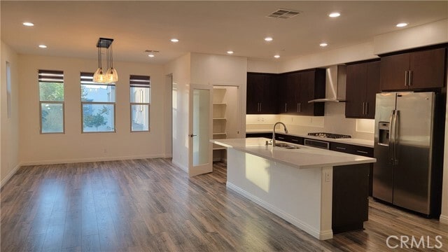 Building Photo - 112 Acamar