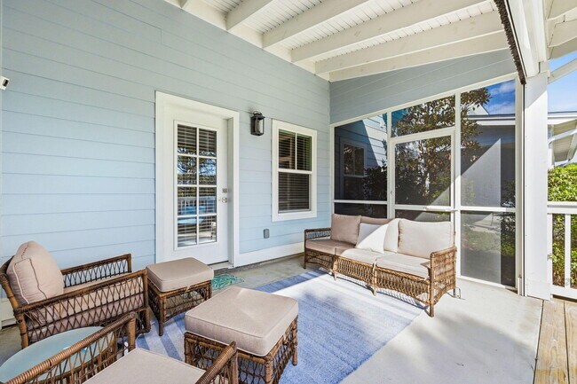 Building Photo - 45 Golden Bell Ct