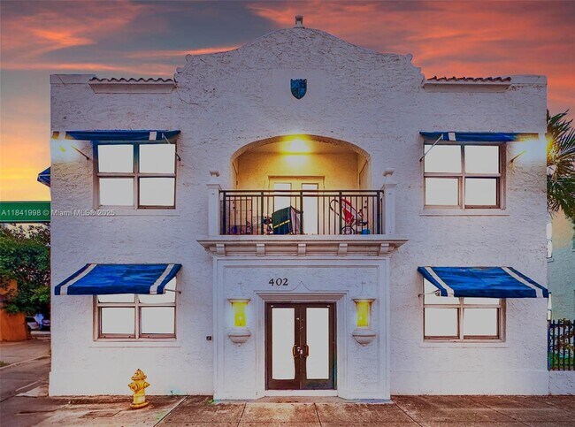 Building Photo - 402 NW 12th Ave