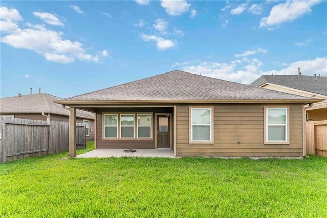 Building Photo - 1251 Kaliste Meadow Dr
