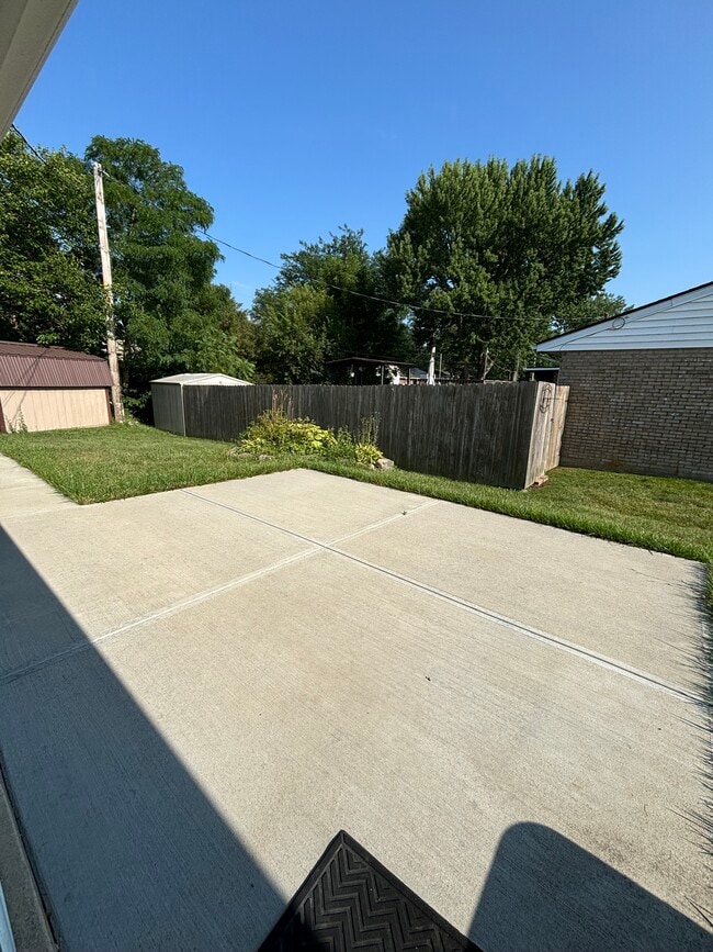 Building Photo - 267 Porter Dr