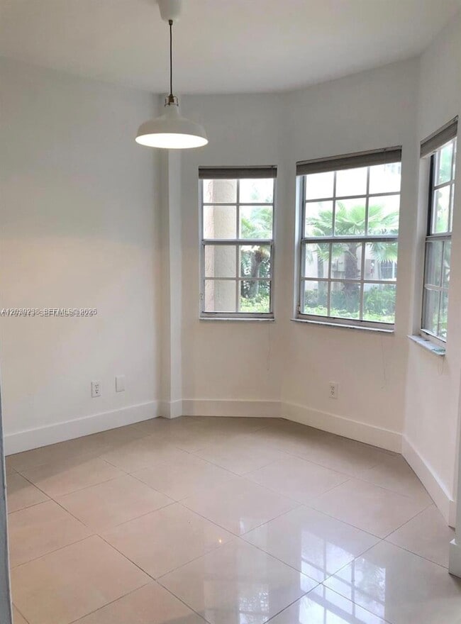 Building Photo - 16231 Emerald Cove Rd