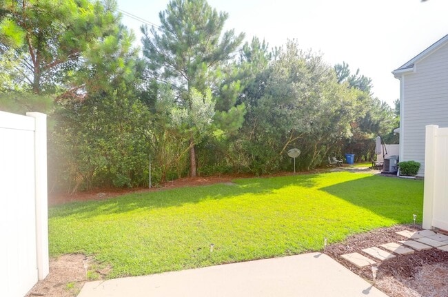 Building Photo - 4964 Hay Bale Ct