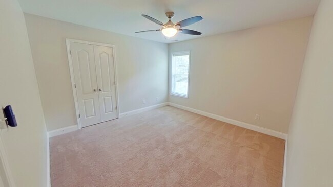 Building Photo - 169 Eclipse Ct