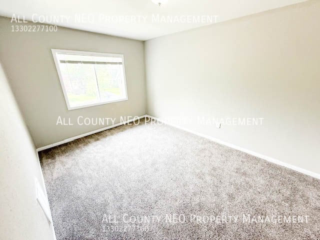 Building Photo - 3845 Summit Park Rd