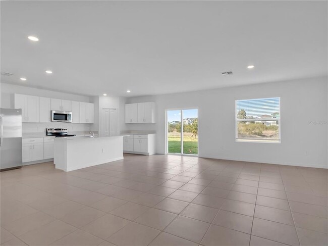Building Photo - 5757 Red Kite Dr
