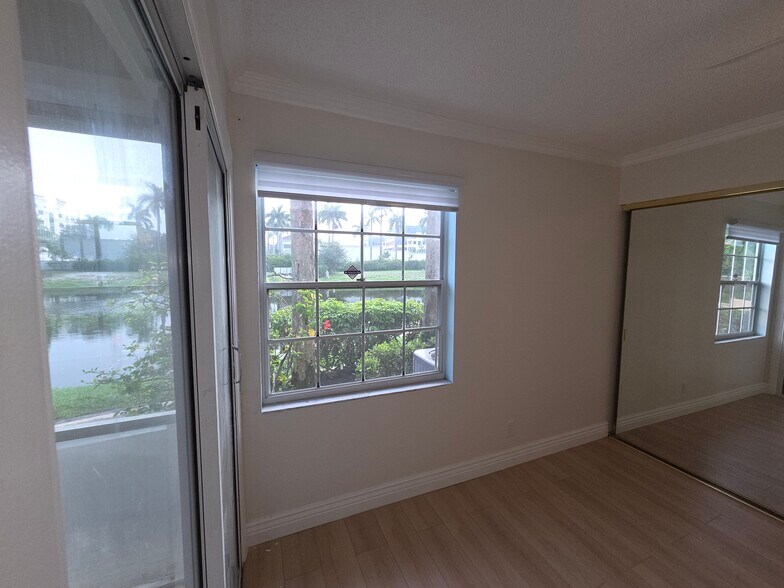 Building Photo - 5305 Buckhead Cir