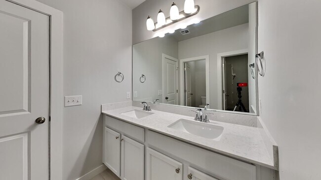 Building Photo - New Construction 3 bedroom, 2 bathroom on 1.35 Acre Corner Lot!