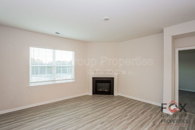 Building Photo - 148 Way Cross Ln