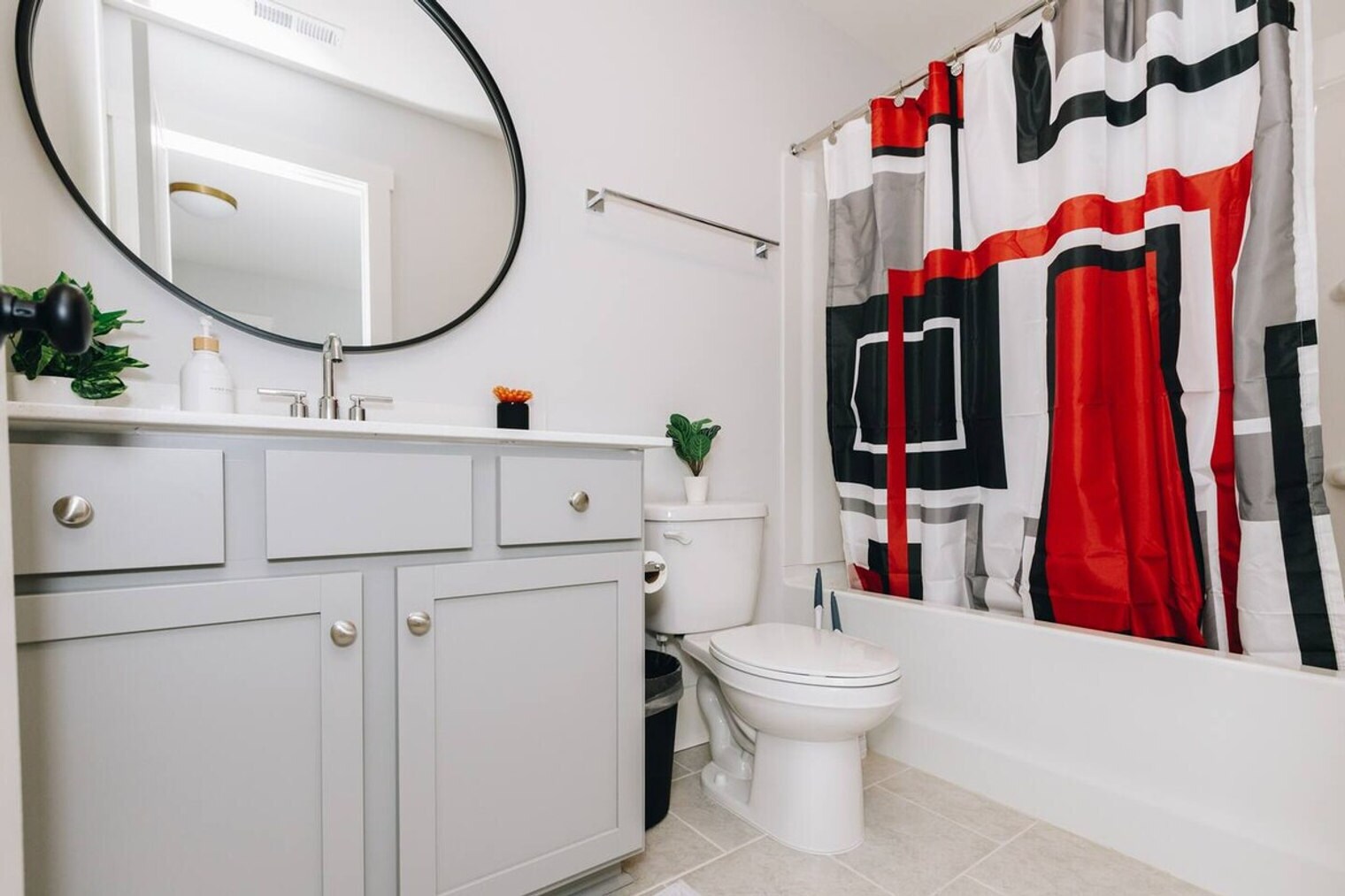 Building Photo - 1122 N Alexander St