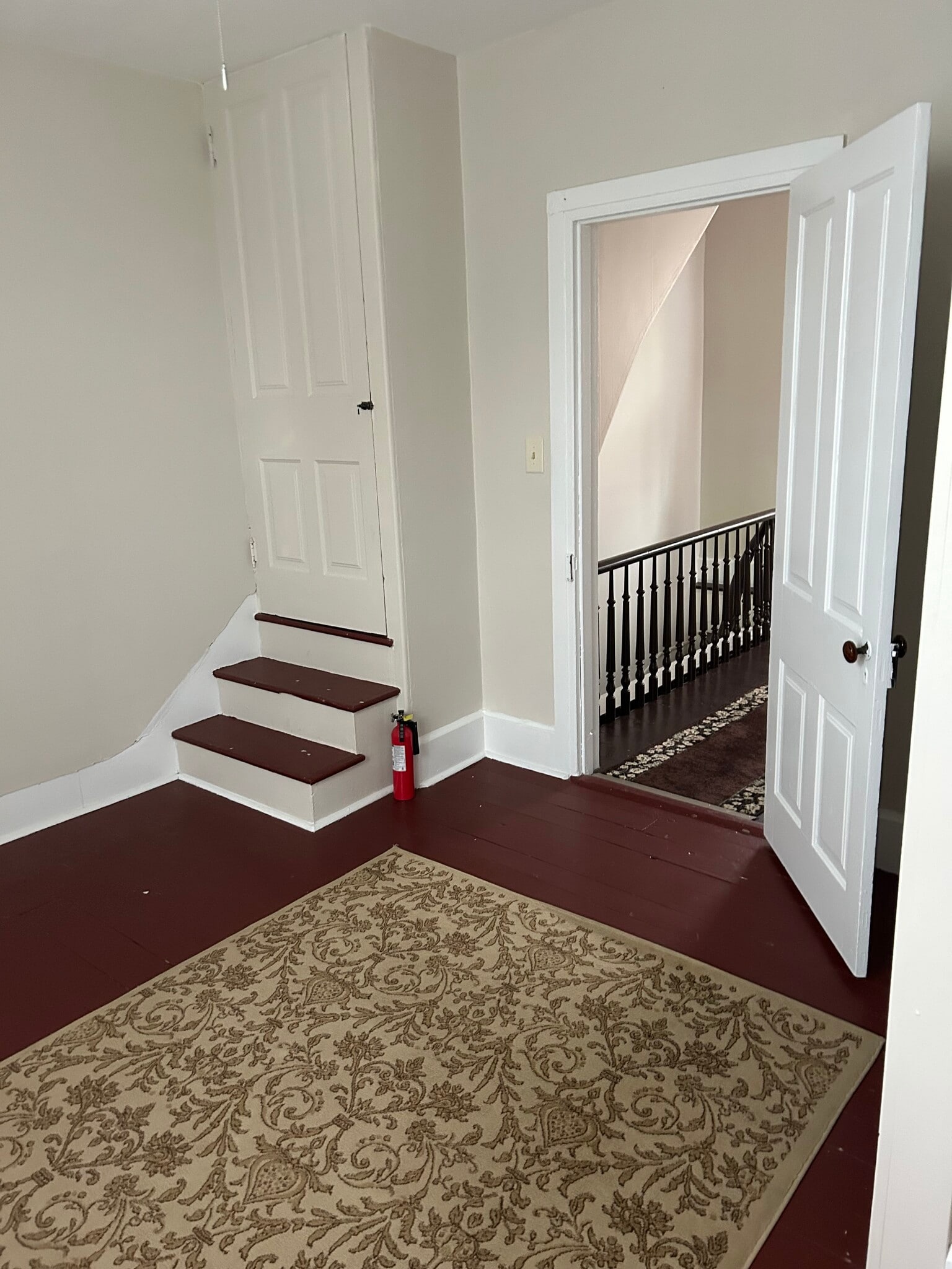 Bedroom - 19 N Market St